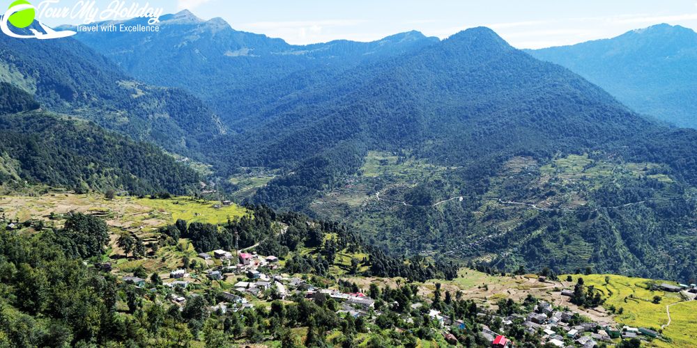 Chopta Tungnath Trek: A Journey into the Heart of the Himalayas