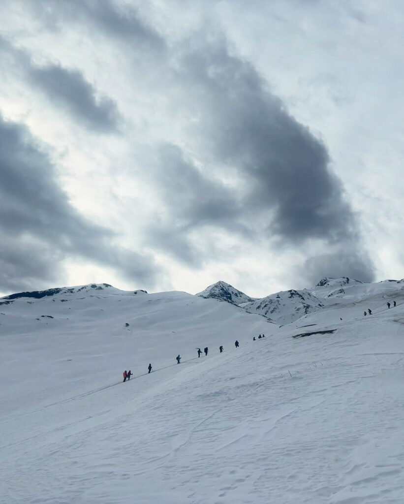 kuari pass trek package