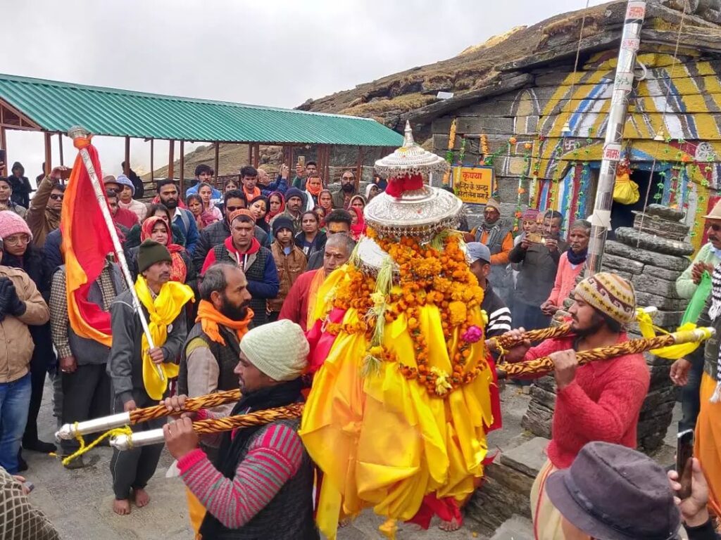 tungnath temple trek
