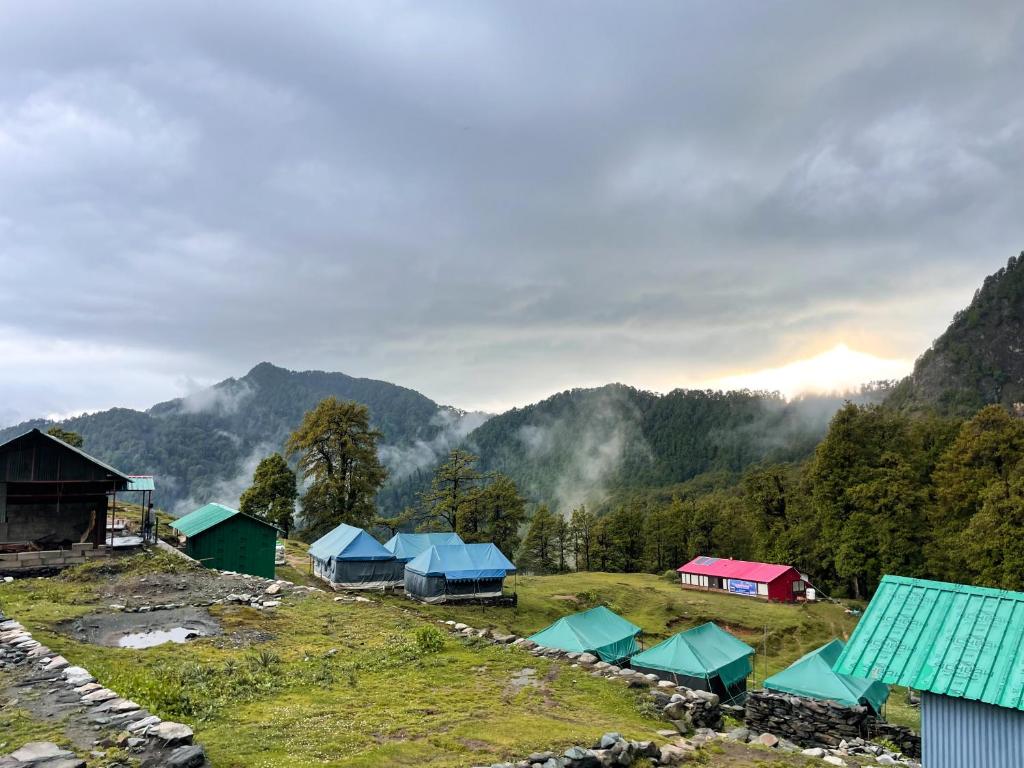 chopta chandrashila trek from delhi
