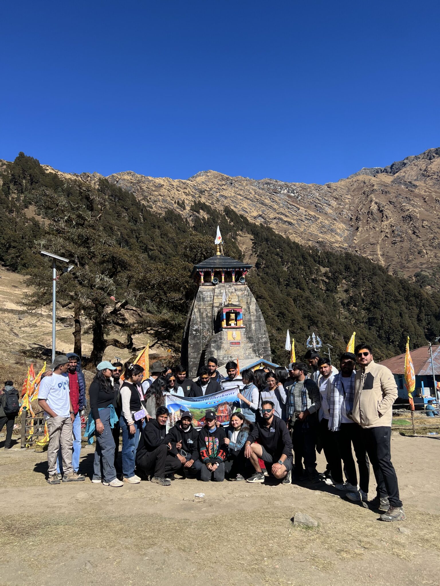 group of friends darsan at madmaheshwar temple