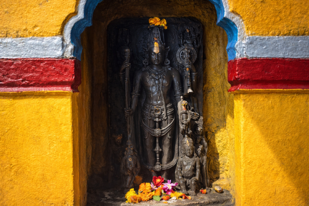 lord rama statue in omkareshwar temple