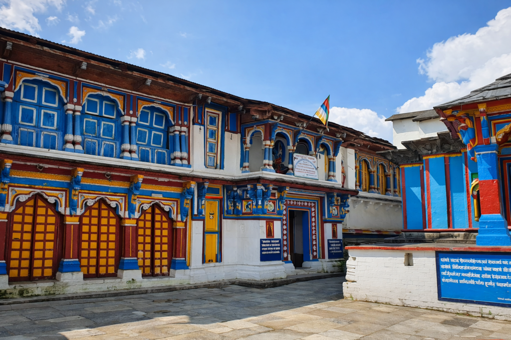  omkareshwar temple  sightseeing